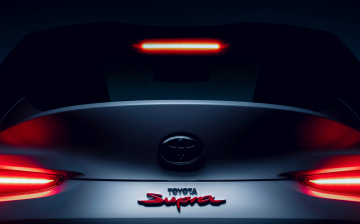 Toyota Supra получит механическую коробку передач