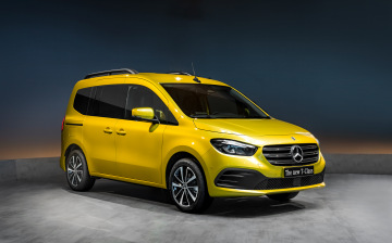 Mercedes оценил в евро новый T-Class