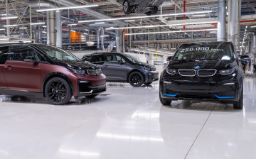 BMW провожает на пенсию свой первый электромобиль