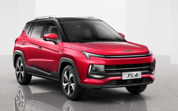 Кроссовер JAC JS4 получит в России три комплектации
