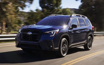Трехрядный Subaru Ascent получил новую внешность и фирменные технологии