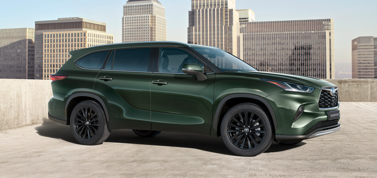 Европейские Toyota Highlander получат новый мотор и осовремененное убранство