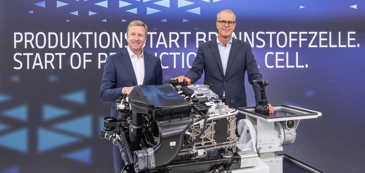 В Мюнхене запустили производство водородных установок для BMW iX5