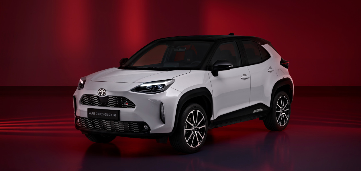 Паркетник Toyota Yaris Cross GR Sport отточил рулежку