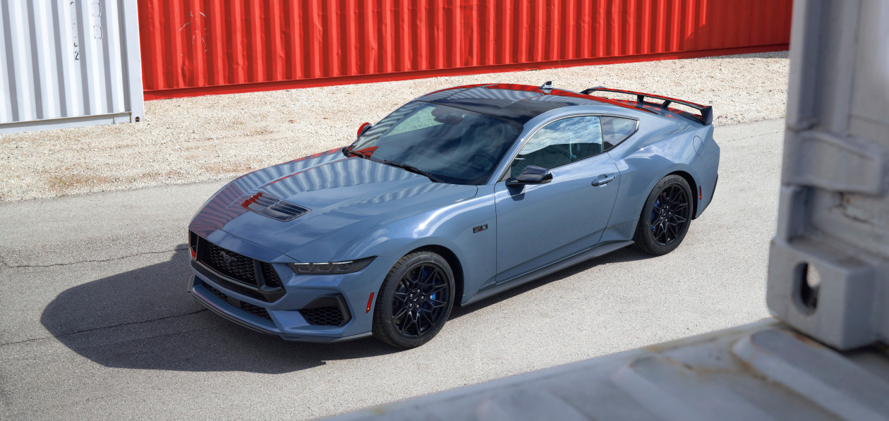 Ford Mustang сменил поколение, но остался собой