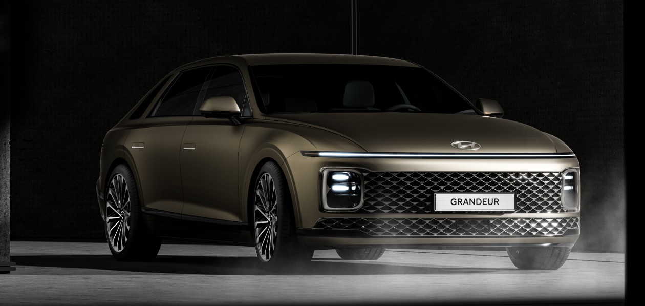 Hyundai показал седан Grandeur нового поколения