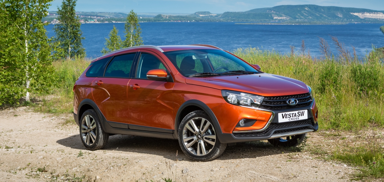 Россиян позвали в Белоруссию за дешевыми Lada Vesta