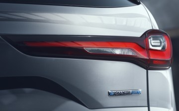 Mazda раскрыла некоторые подробности о новом CX-90