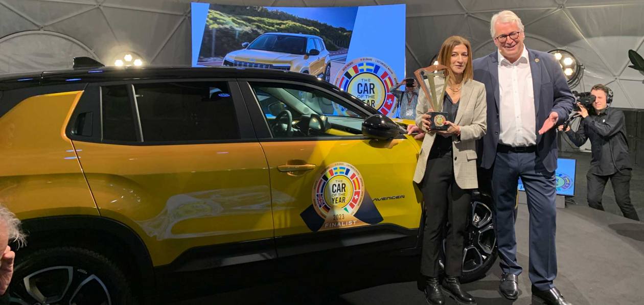 Автомобилем года в Европе стал Jeep Avenger