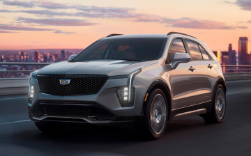 Cadillac XT4 получил широкий экран от Lyriq и футуристичный дизайн