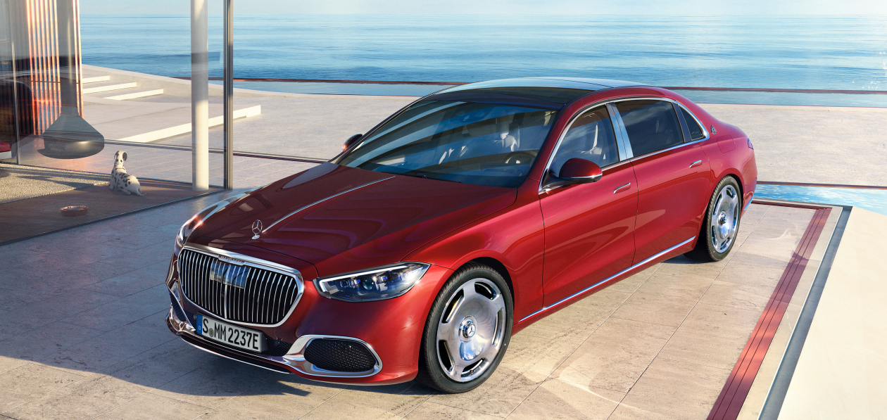 В линейке Mercedes-Maybach впервые появился подключаемый гибрид