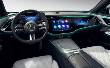 Superscreen вместо Hyperscreen: Mercedes-Benz показал интерьер нового E-Class