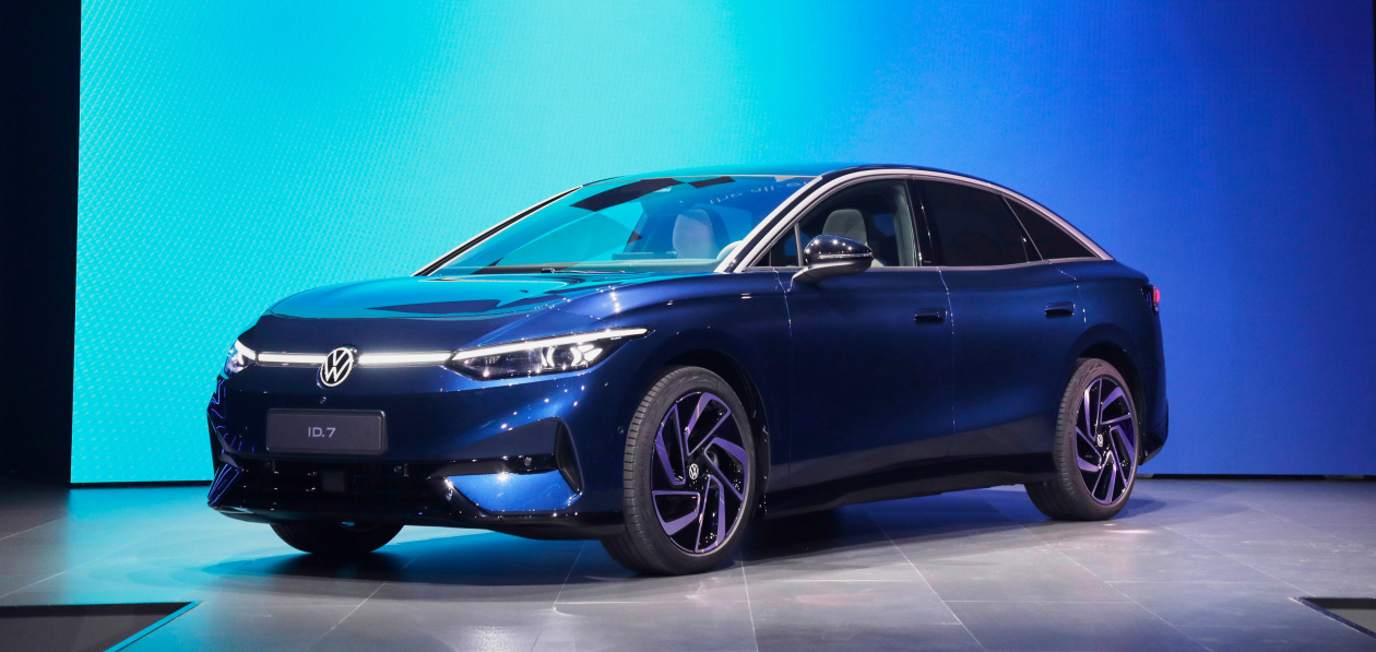 Серийный Volkswagen ID.7 оказался лифтбеком