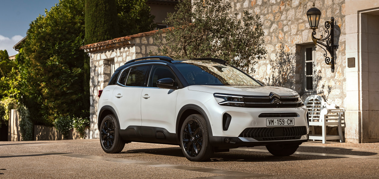 Citroen представил гибридный C5 Aircross