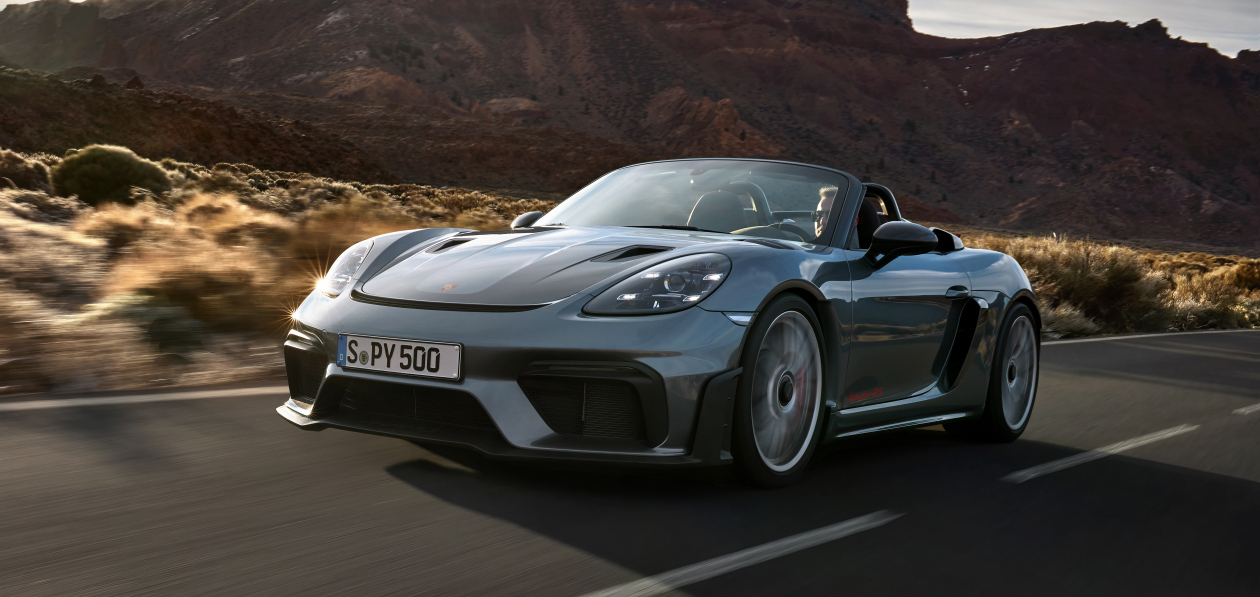 Новый Porsche 718 Spyder RS оказался легче купе