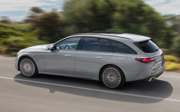 Новый универсал Mercedes-Benz E-Class опять потерял в объеме багажника
