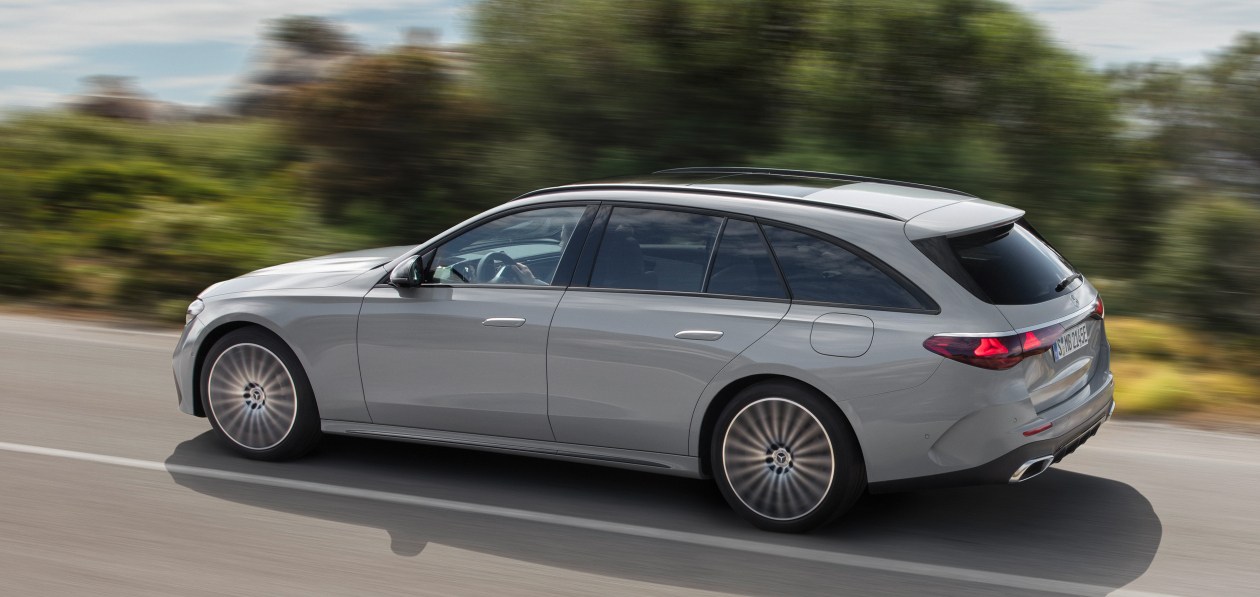 Новый универсал Mercedes-Benz E-Class опять потерял в объеме багажника