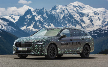 Skoda показала Superb нового поколения