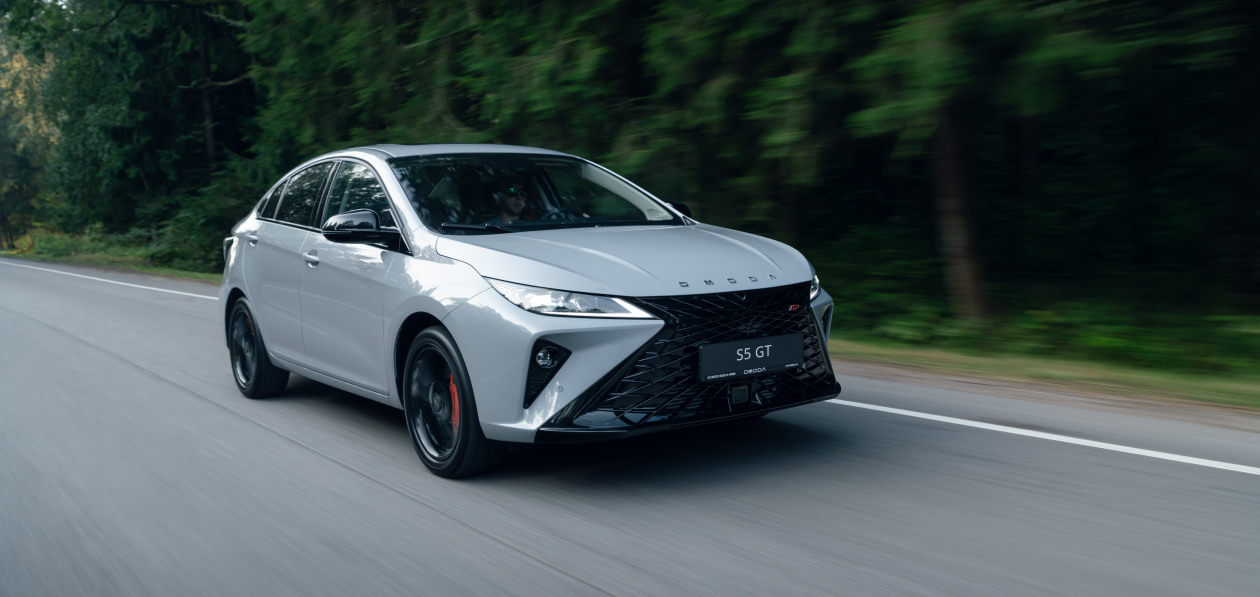 Omoda назвала дату российской премьеры седана S5 GT