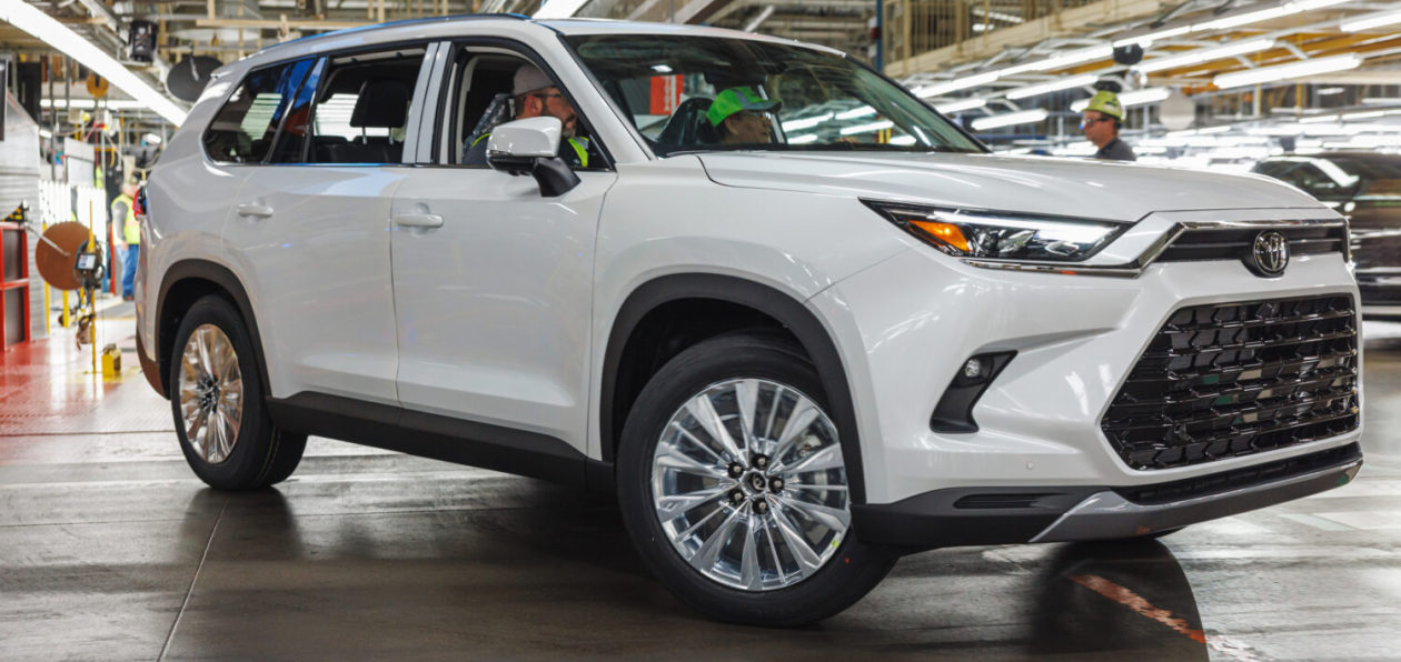 Toyota запустила производство Grand Highlander