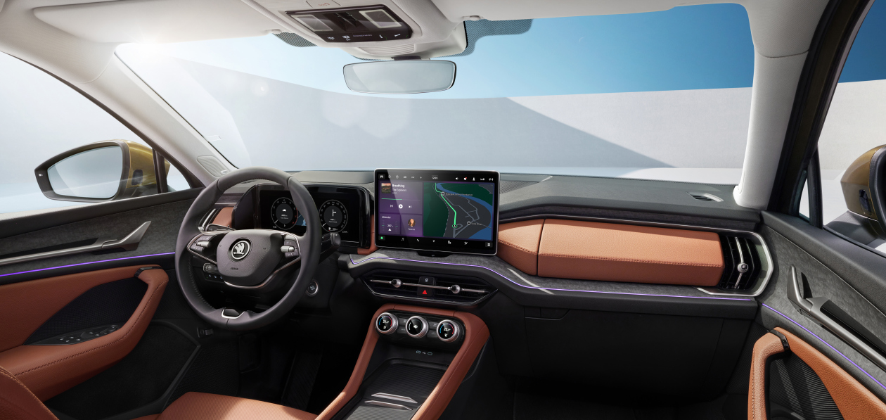 Skoda показала интерьер Kodiaq и Superb нового поколения