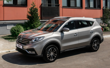 В России перезапустили продажи семиместного Dongfeng 580
