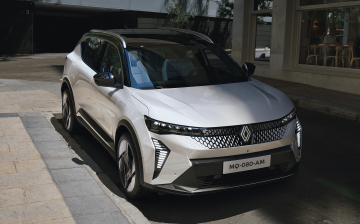 Renault показал Scenic E-Tech нового поколения