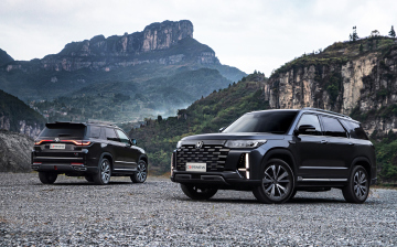 Changan CS95 получил рублевый ценник