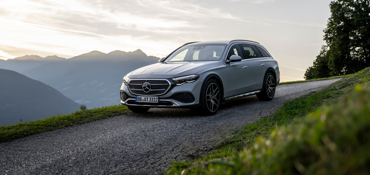 Mercedes оценил в евро новый E-Class All-Terrain