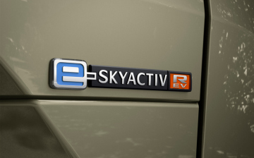 Mazda выпустила двухмиллионный автомобиль с роторным двигателем