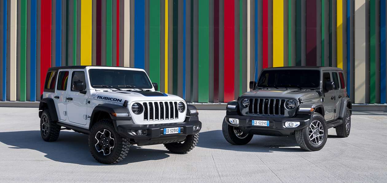 Jeep показал обновленный Wrangler 4xe