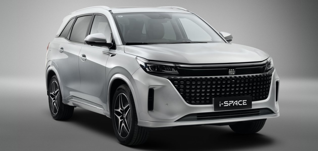 Evolute показал семиместный гибрид i-Space