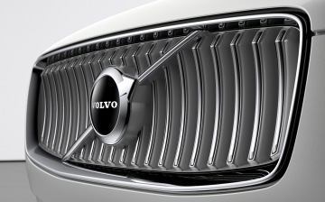 Volvo разрабатывает новый электроседан