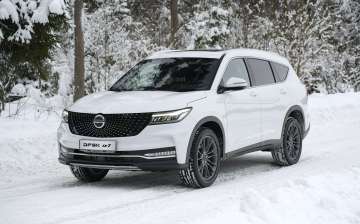 В России представили новый кроссовер DFSK ix7