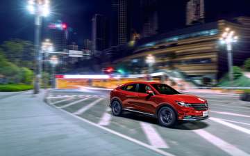 «Моторинвест» представил купе-кроссовер DFSK ix5 для России