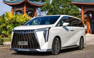 Стали известны подробности об оснащении нового минивэна GAC M8