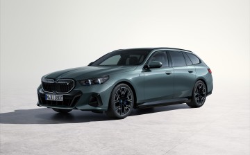 BMW представил новый универсал 5 серии