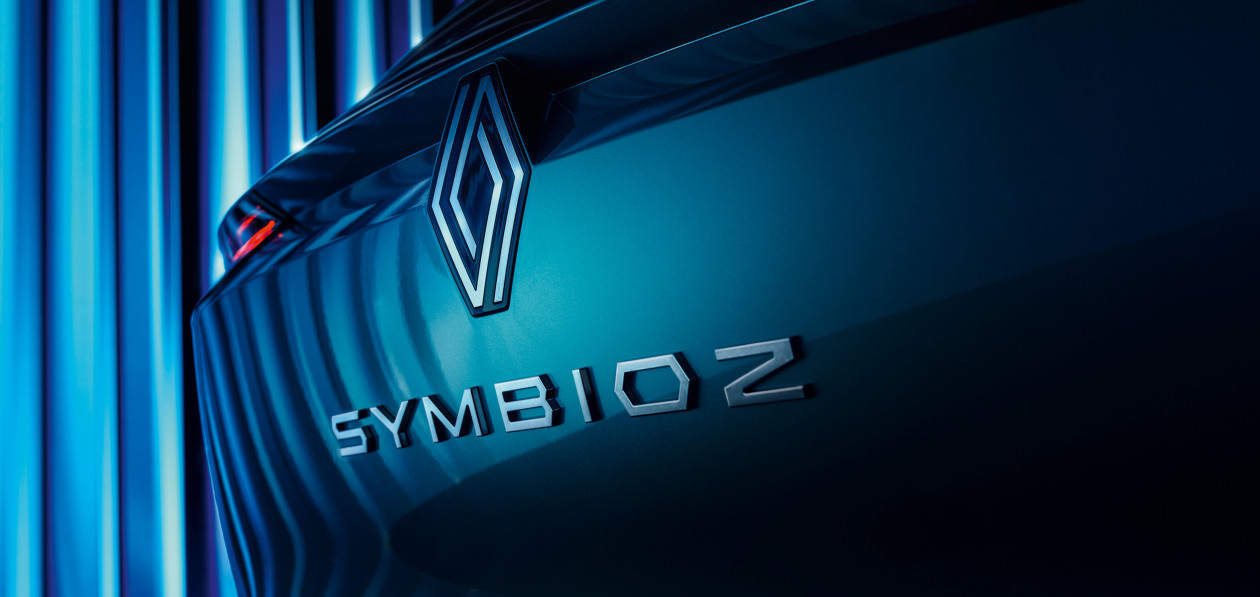 Renault рассекретила новый кроссовер Symbioz