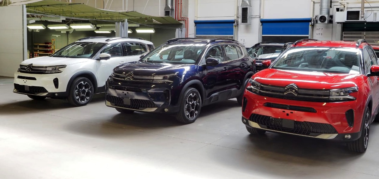 В России стартовало серийное производство кроссоверов Citroen С5 Aircross