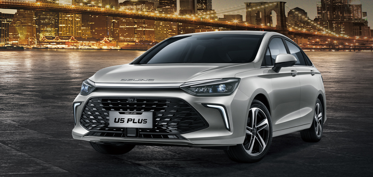 BAIC обновил комплектации моделей U5 Plus и X35 для России