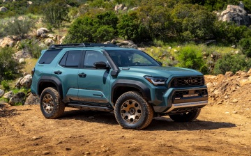 Toyota представила новый 4Runner