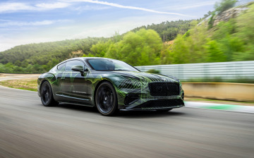 Bentley готовит к премьере новый Continental GT