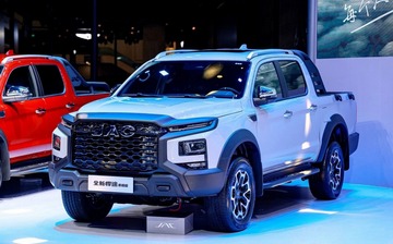 В Китае представили обновленный JAC Т9