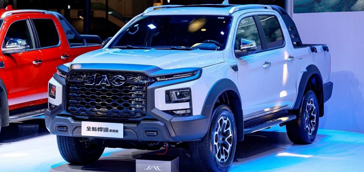 В Китае представили обновленный JAC Т9