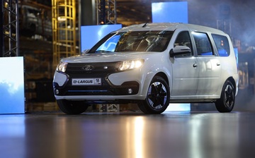Электромобиль Lada e-Largus встал на конвейер в Ижевске