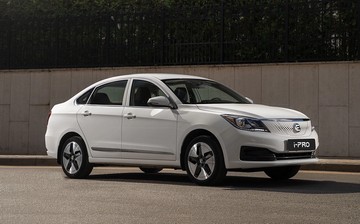 Evolute скинул цены на электроседан i-Pro