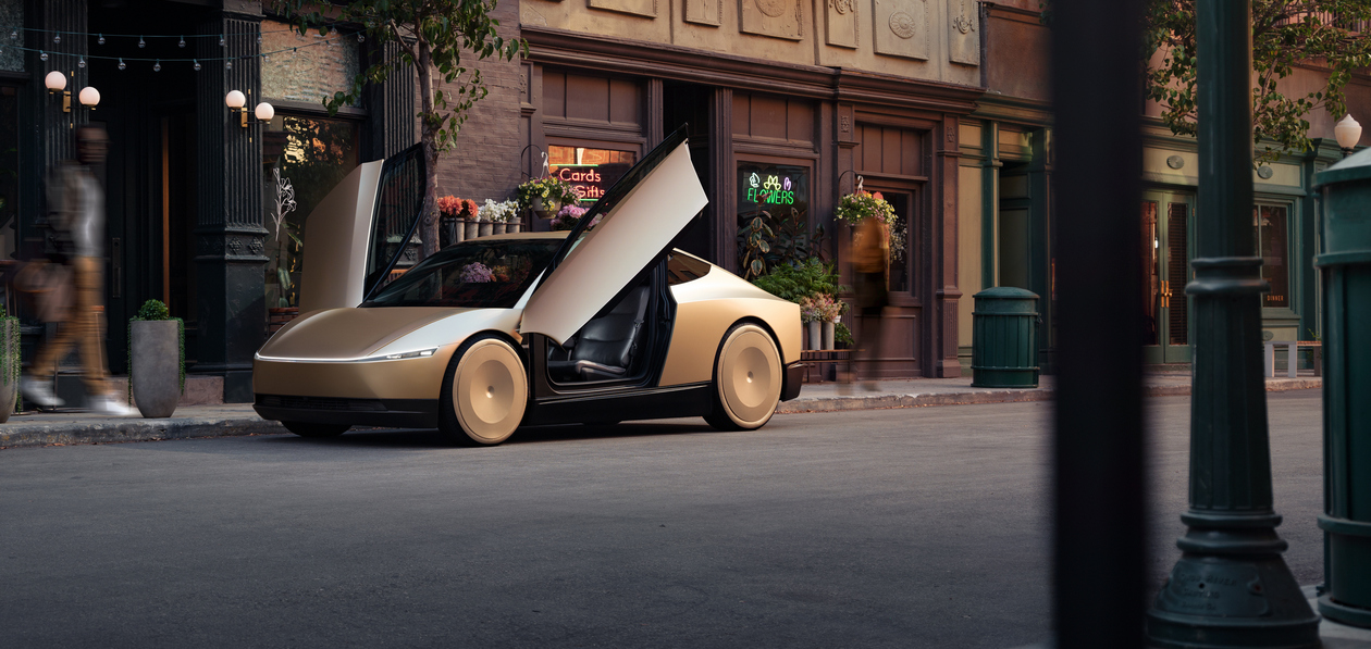 Илон Маск представил роботакси и робовэн