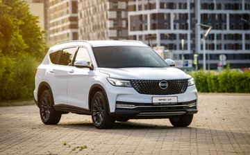 В России представили обновленный кроссовер DFSK ix7