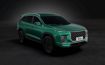 Soueast оценил в рублях новый S09