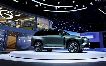 В Китае показали новый кроссовер GAC S7